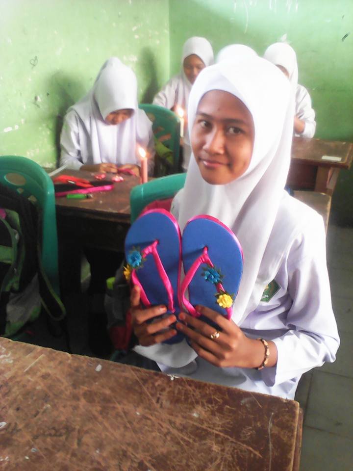 Produk Kreasi Sandal Jepit